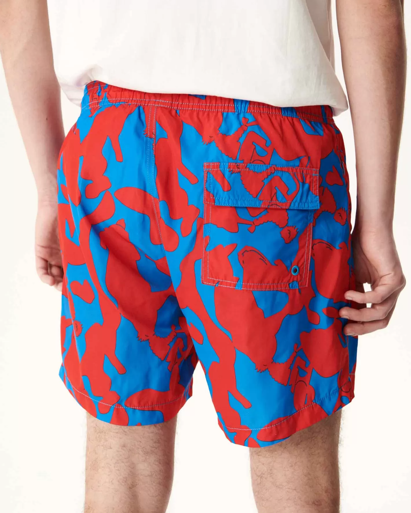 swim_shorts_camo_azureintense_red_biarritz_4.webp JOTT Swim shorts Camo azure/Intense red Biarritz Clearance